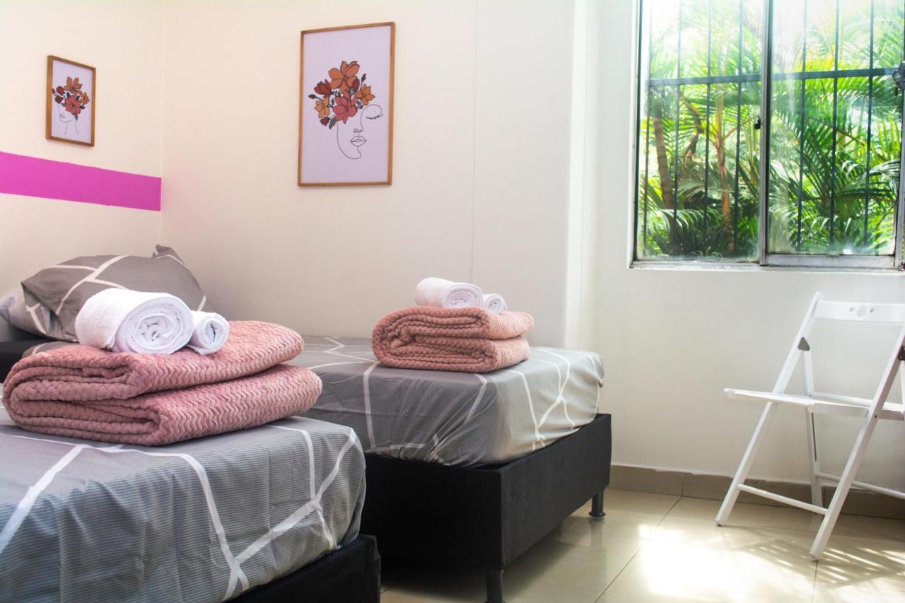 Ferienwohnung El Jardin De Manila Medellín Exterior foto